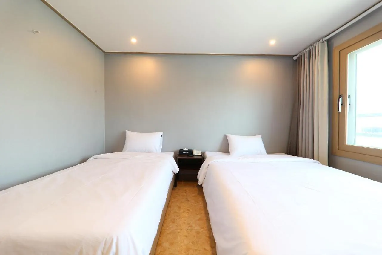 Pure Stay Ocean 0*, Jeju South Korea